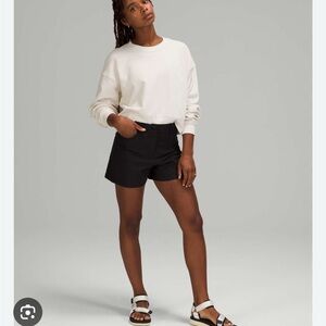 Lululemon Black City Shorts with Pockets | Size 6